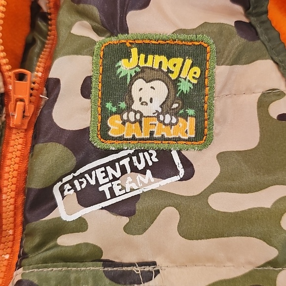 E Shirt Size 12 Months Camo Vest. - Picture 5 of 7